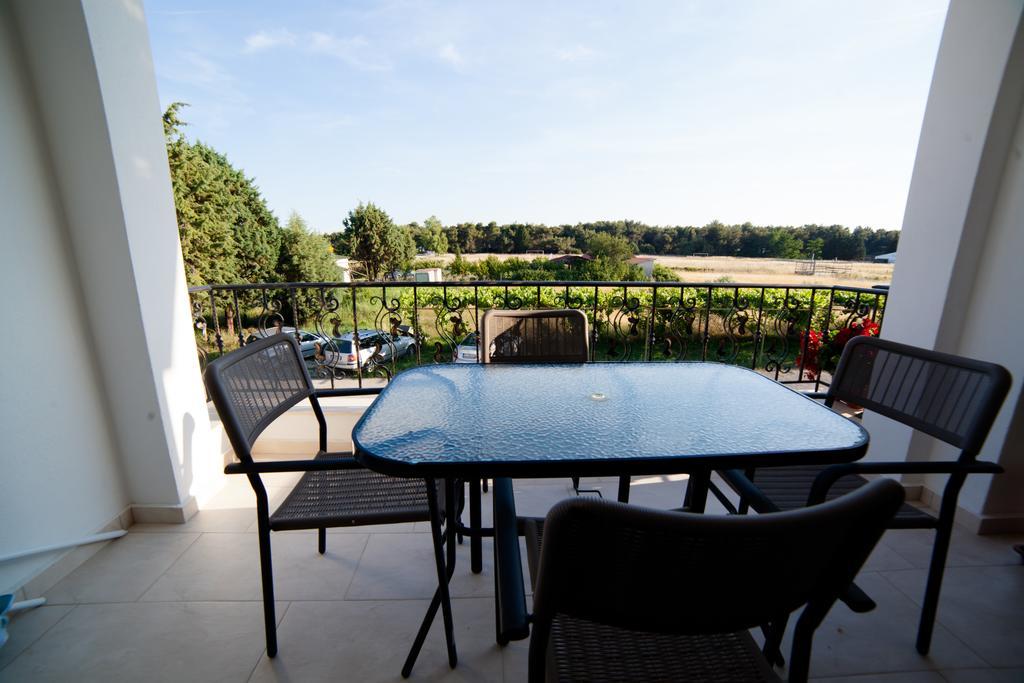 Kollari Apartments Ulcinj Eksteriør bilde